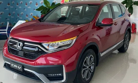 Honda CR-V “tặng quà” cực khủng tháng cuối năm 2022, "ấm lòng" khách Việt mùa giá rét